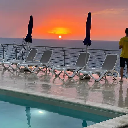 Michelino 아파트호텔